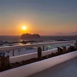 She Mykonos - The Residency 4*