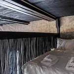 Hotel apartamentowy She Mykonos - The Residency