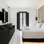 She Mykonos - The Residency Hotel apartamentowy Mykonos Town