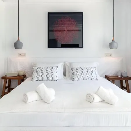 She Mykonos - The Residency