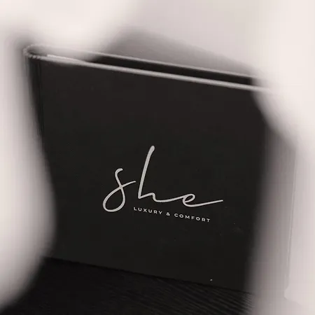 Ξενοδοχείο με διαμερίσματα She Mykonos - The Residency