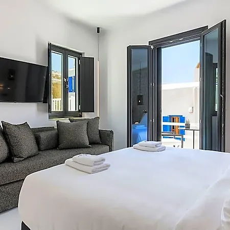 She Mykonos - The Residency