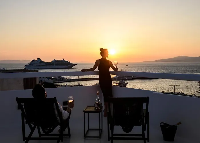 Aparthotel She Mykonos - The Residency 4*