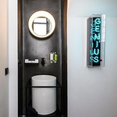 She Mykonos - The Residency 公寓式酒店 4*